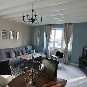 Au Mont Chez Nous Jaccuzi Et Sauna Hébergement de vacances Pontorson